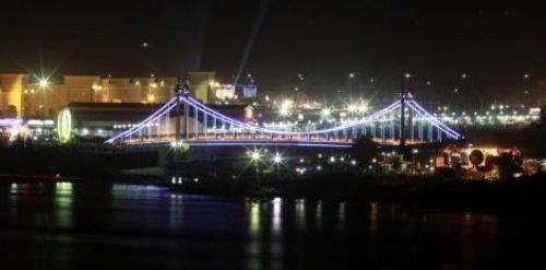 Kamboçya’da izdiham