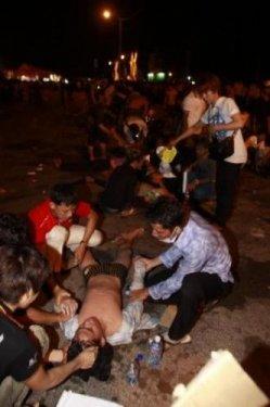 Kamboçya’da izdiham