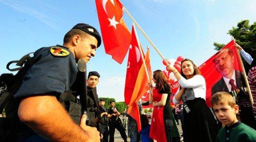 Lübnan Başbakanı böyle bekledi - Resim 3