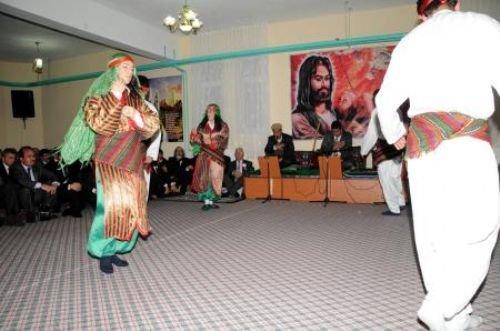Tuncelileri bölen fotoğraf - Resim 7