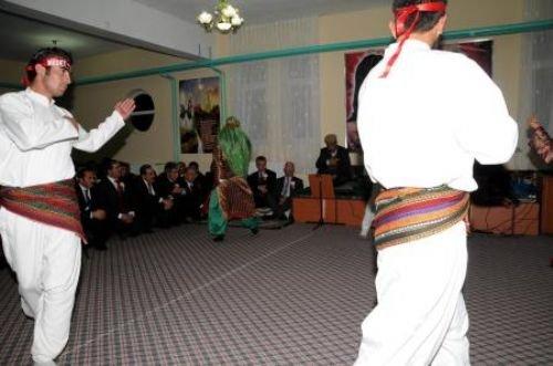 Tuncelileri bölen fotoğraf - Resim 8