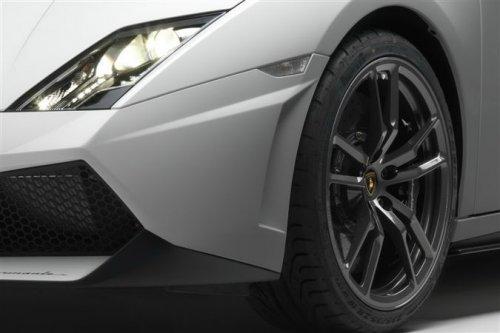 Lamborghini Gallardo LP 570-4 Spyder Performante - Resim 7