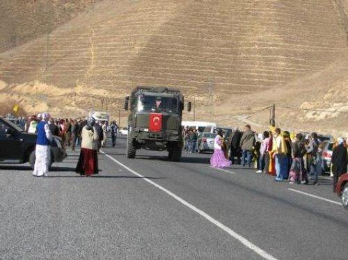 Ahmet Türk miting için Hakkari’de  - Resim 14