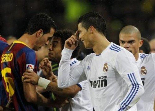 Ronaldo Nou Camp\'ı çıldırttı
