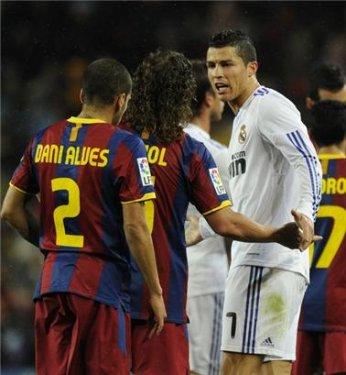 Ronaldo Nou Camp\'ı çıldırttı