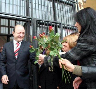 İlhan Cihaner'e güllü veda - Resim 9