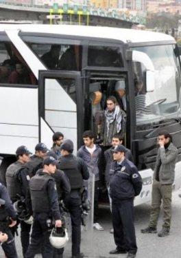 Başbakan protestosuna polis engeli  - Resim 1