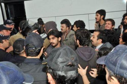 Başbakan protestosuna polis engeli  - Resim 55