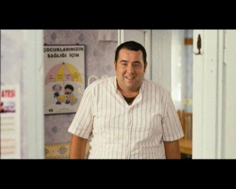 Eyvah Eyvah 2'den kareler - Resim 11