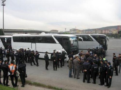 Başbakan protestosuna polis engeli  - Resim 56