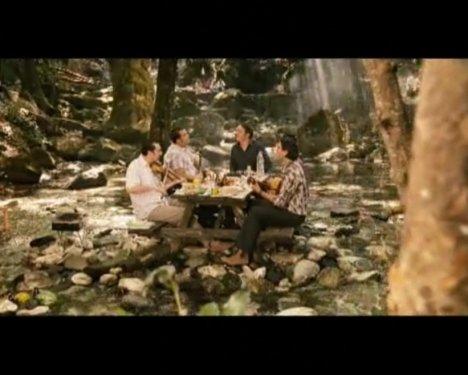Eyvah Eyvah 2'den kareler - Resim 17