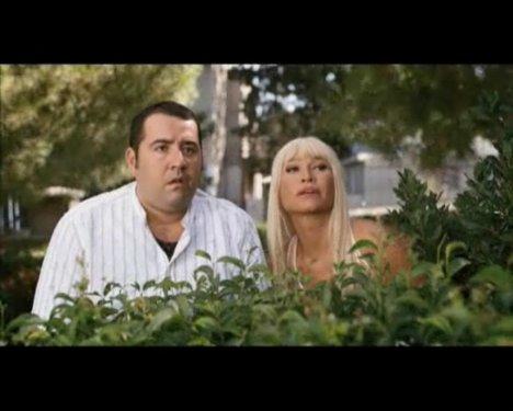 Eyvah Eyvah 2'den kareler - Resim 2
