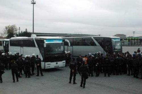Başbakan protestosuna polis engeli  - Resim 72