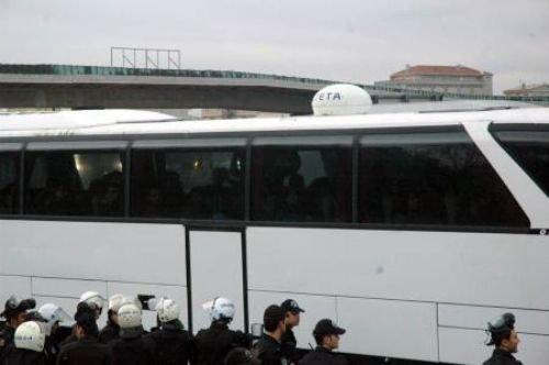 Başbakan protestosuna polis engeli  - Resim 8