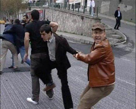 Başbakan protestosuna polis engeli  - Resim 39