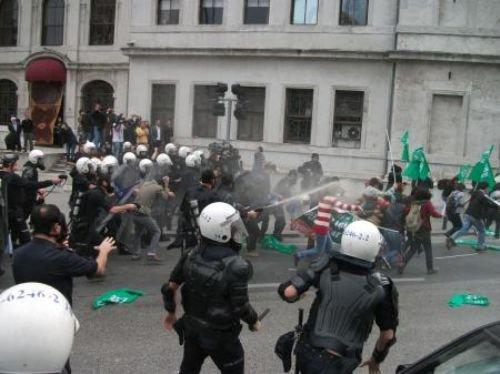 Başbakan protestosuna polis engeli  - Resim 61