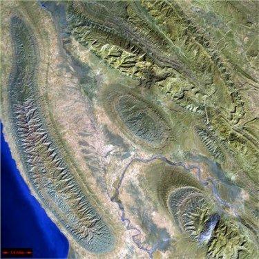 Atmosferin çok ötesinden Dünya'ya bakış - Resim 7