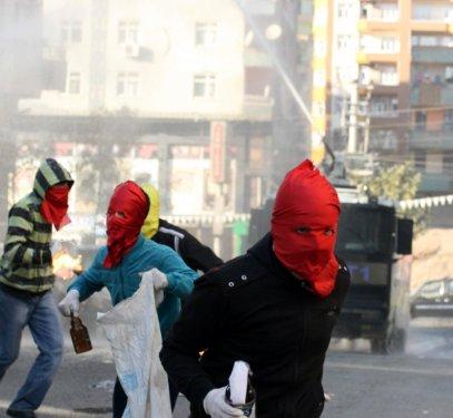 Hakkari ve Diyarbakır karıştı - Resim 16