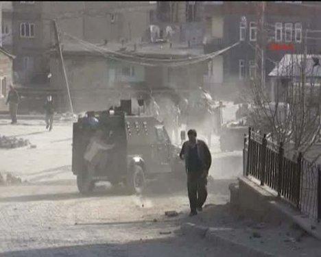 Hakkari ve Diyarbakır karıştı - Resim 9