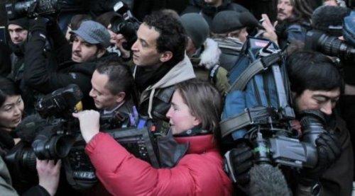 Assange tutuklandı - Resim 6