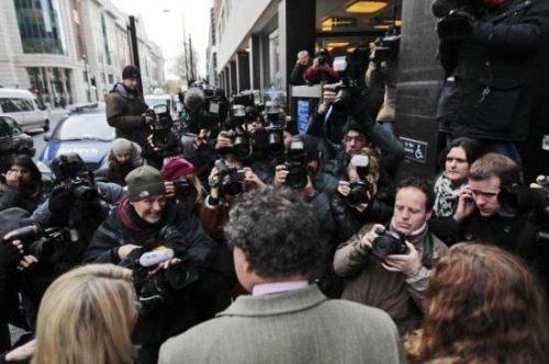 Assange tutuklandı - Resim 8