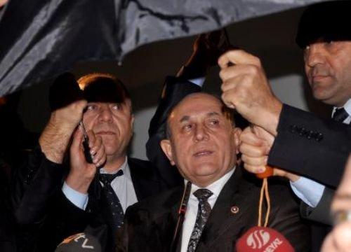 Burhan Kuzu'ya protesto  - Resim 12