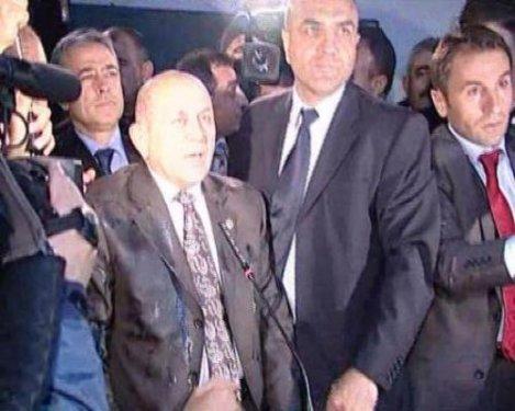 Burhan Kuzu'ya protesto  - Resim 18