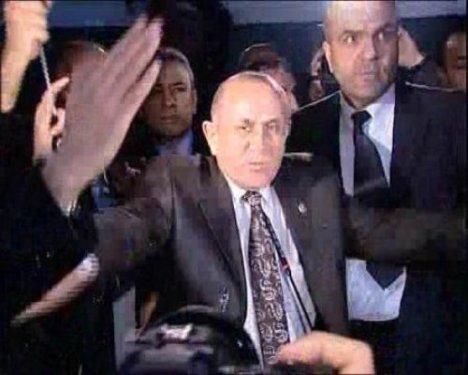 Burhan Kuzu'ya protesto  - Resim 21