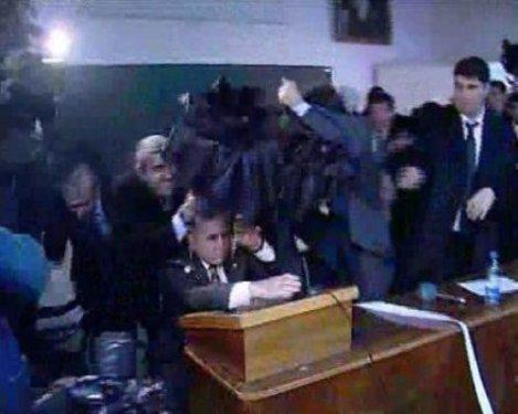 Burhan Kuzu'ya protesto  - Resim 3