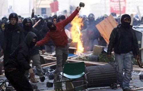 İtalya öğrenci protestosu - Resim 24
