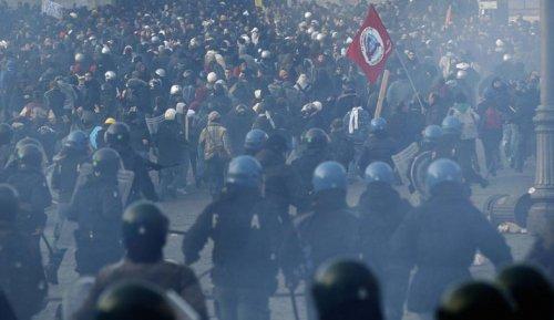 İtalya öğrenci protestosu - Resim 2