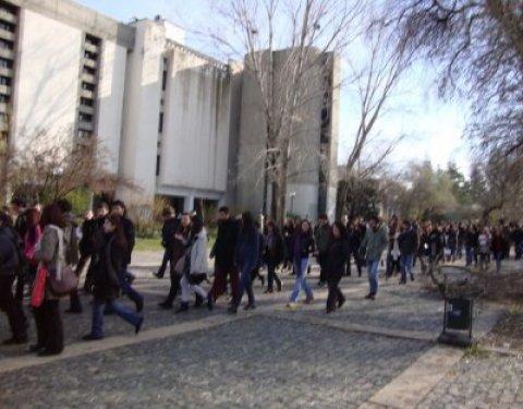 ODTÜ'de Başbakan'a protesto - Resim 4