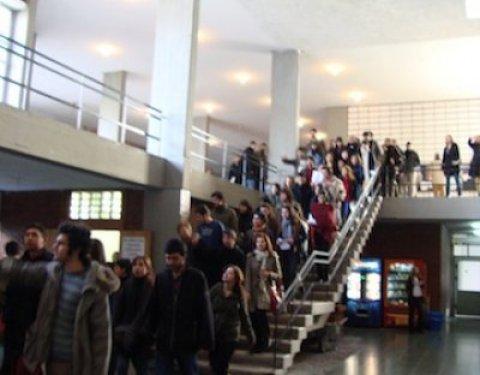 ODTÜ'de Başbakan'a protesto - Resim 5