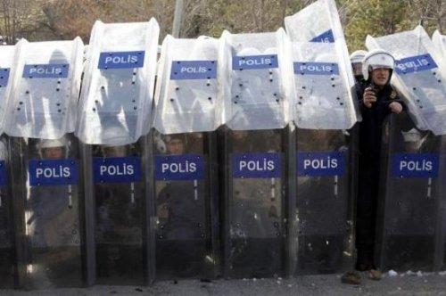 ODTÜ'de Başbakan'a protesto - Resim 19