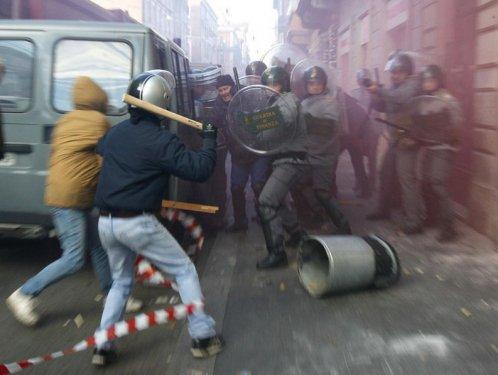 İtalya öğrenci protestosu - Resim 26