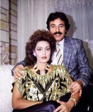 Tek kadınla yetinmediler