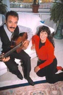 Tek kadınla yetinmediler