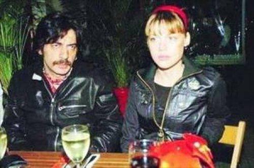 Tek kadınla yetinmediler