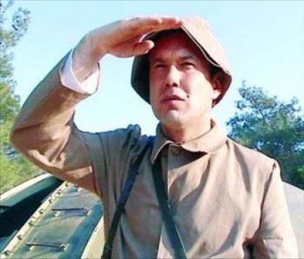 Tek kadınla yetinmediler