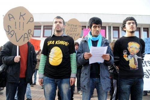 KTÜ'lü öğrencilerden protesto - Resim 3