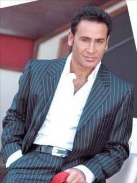 Tek kadınla yetinmediler