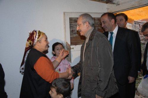 Kılıçdaroğlu gecekondu ziyaret etti - Resim 4
