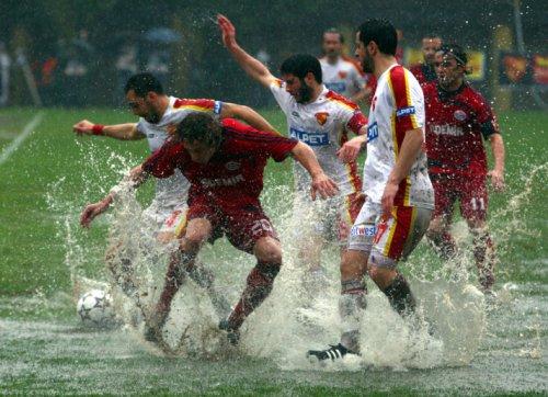 2010 yılına imza atan AA fotoğrafları - Resim 6