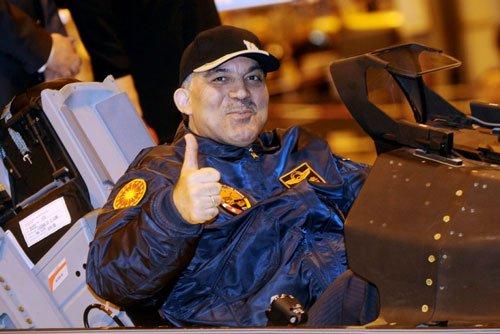 Gül F-16'nın başına geçti - Resim 4