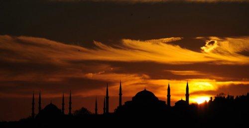 İstanbul'da günbatımı ve gece - Resim 36