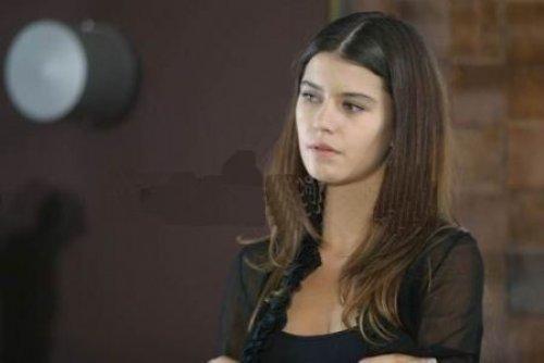 Beren Saat