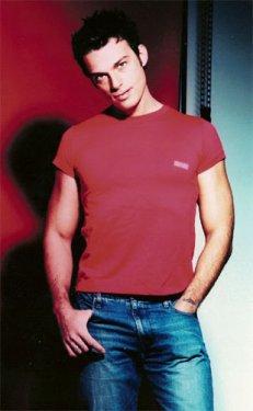 90'ların ünlüleri şimdi ne yapıyor