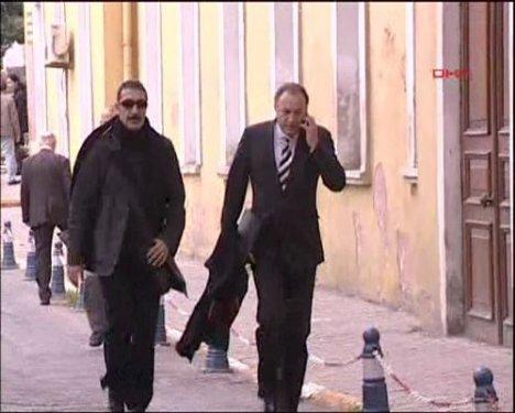 Nurgül Yeşilçay - Cem Özer