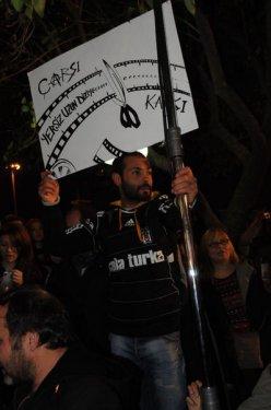 Ünlülerden yerli dizi yersiz uzun protestosu - Resim 34