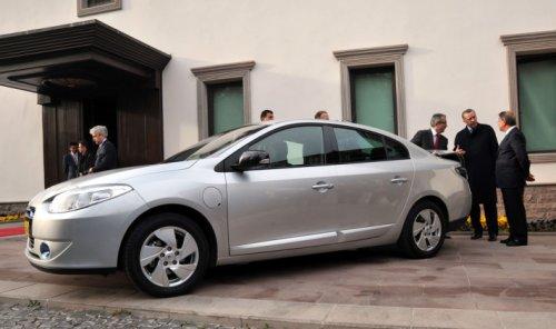 Erdoğan elektrikli Renault’u test etti  - Resim 6